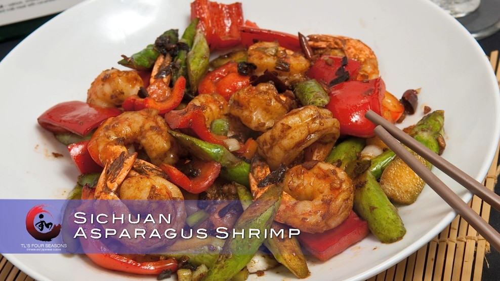 Sichuan asparagus shrimp